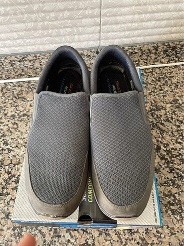 AİR COOLED MEMORY FOAM SKECHERS 45