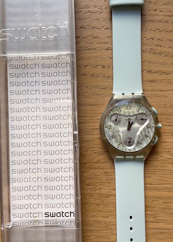 Bej Kayışlı Vintage Swatch Kadın Saati