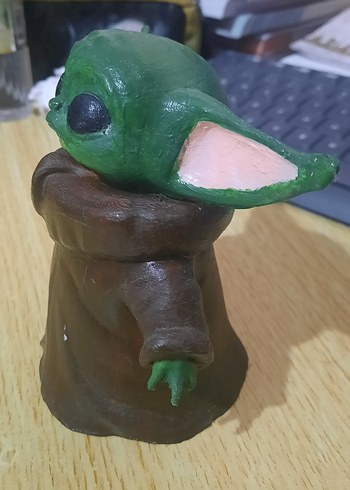 Bebek Yoda Figürü