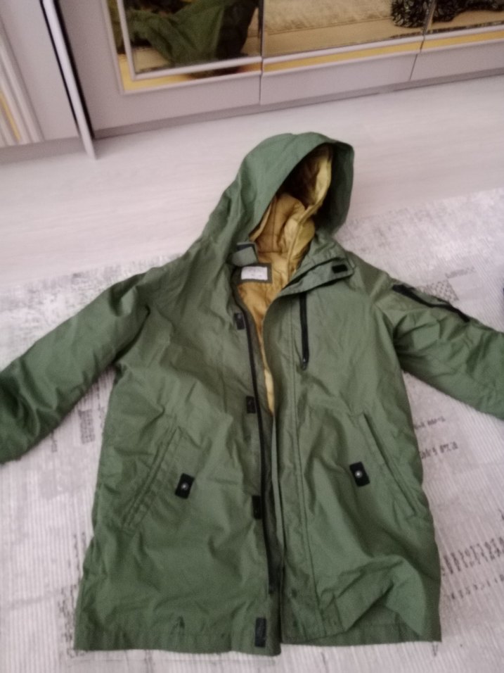 Kapüşonlu Haki Kadın Parka - Görsel 2