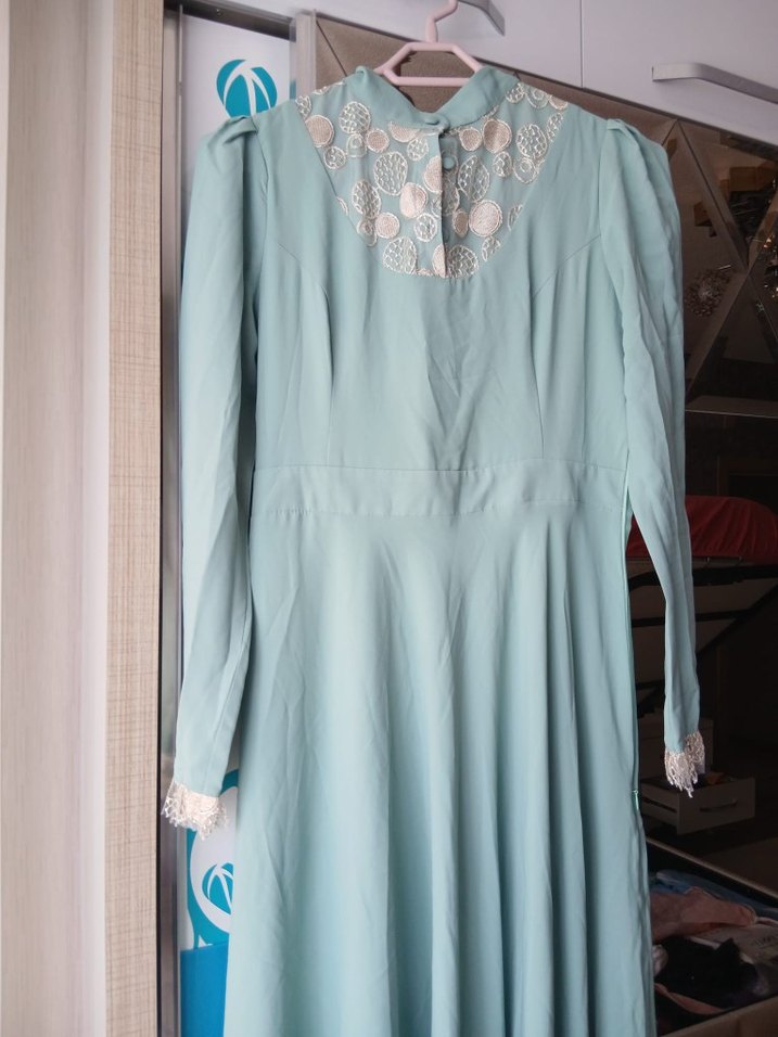 Nakışlı Uzun Turkuaz Elbise - Görsel 2