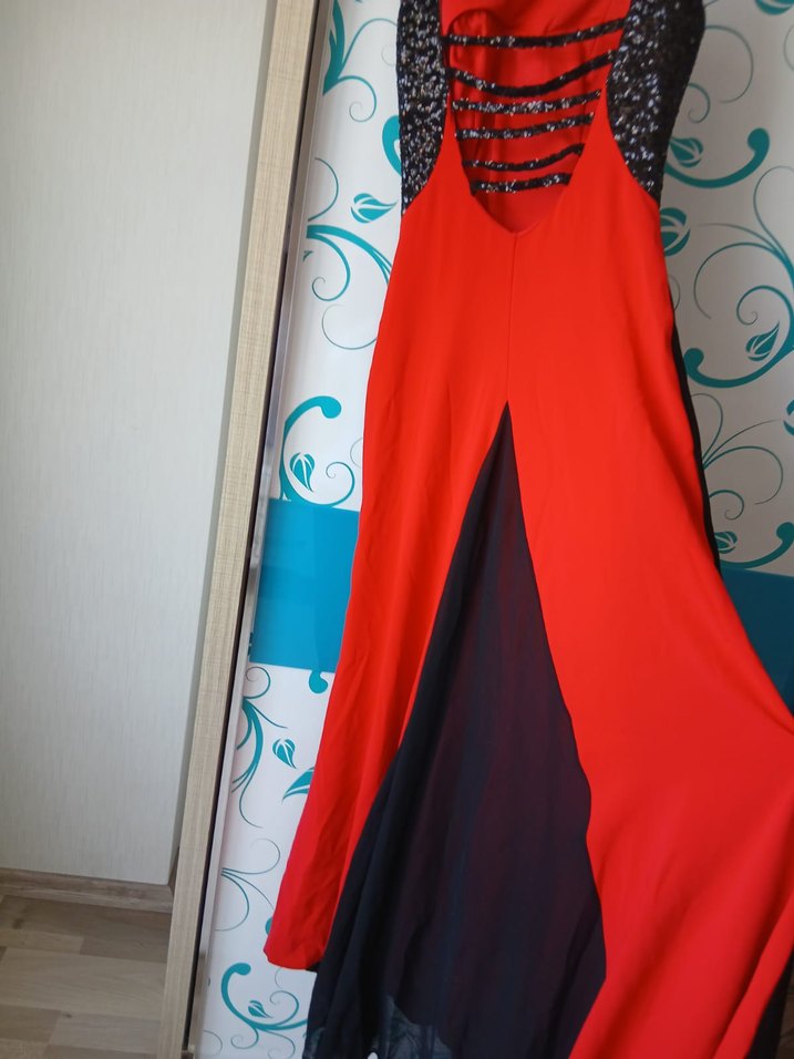 Kırmızı Straplez Uzun Gotik Elbise - Görsel 2