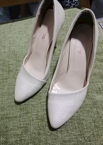 Diger Beyaz Dantel Detaylı Stiletto - Görsel 3