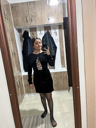 Kadife Kısa Elbise