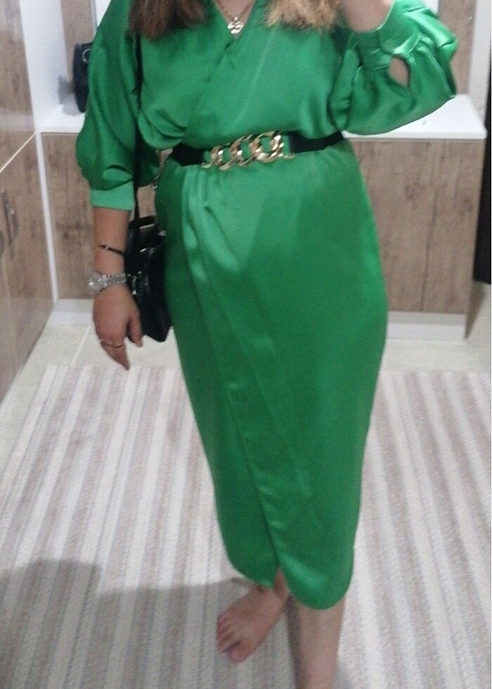 Yeşil Midi Boy Elbisesi - Görsel 4