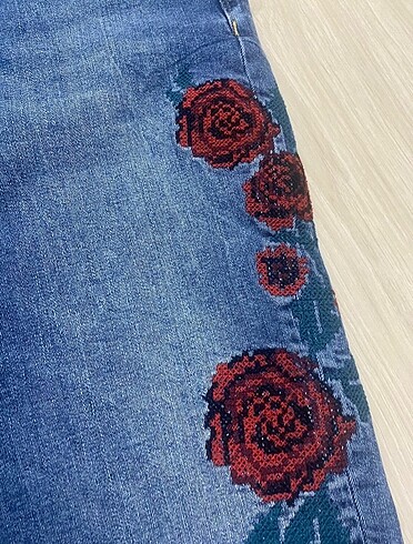 28 Beden lacivert Renk Superdry skinny jean pantolon