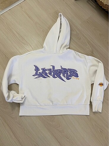 m Beden beyaz Renk NBA Lakers sweatshirt