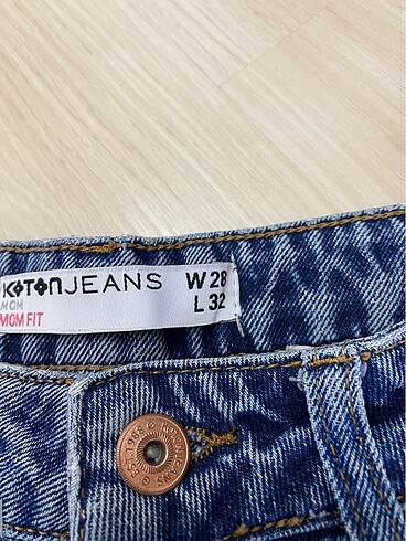 28 Beden lacivert Renk Koton mom jeans