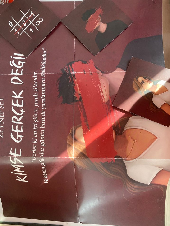 Kimse Gerçek Değil - Zeynep Sey - Görsel 2