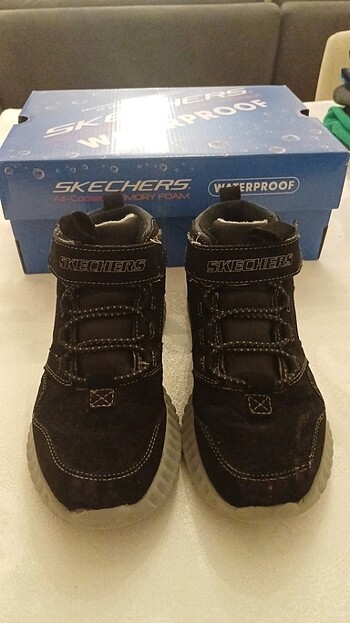 30 Beden siyah Renk Skechers waterproof, bot
