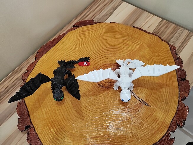 DİŞSİZ & IŞIĞIN ÖFKESİ EJDERHA OYUNCAK 3D