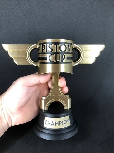 Piston cup kupası cars arabalar