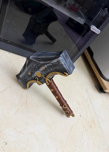 God of war mijolner kratos COSPLAY 3d - Görsel 3