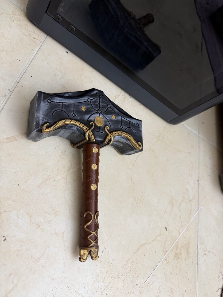 God of war mijolner kratos COSPLAY 3d - Görsel 2