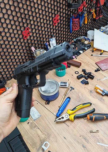 Siyah Oyuncak Tabanca Modeli Canik tp9 Cosplay 3d - Görsel 3
