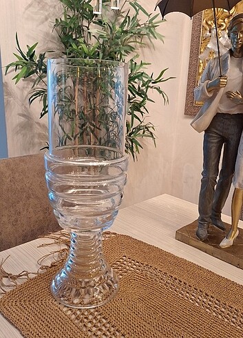 Diğer Dekoratif ayaklı uzun vazo 57 cm.
