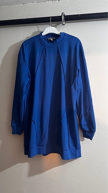 Saks mavisi tunik