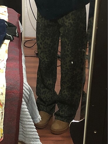leopar desenli pantolon