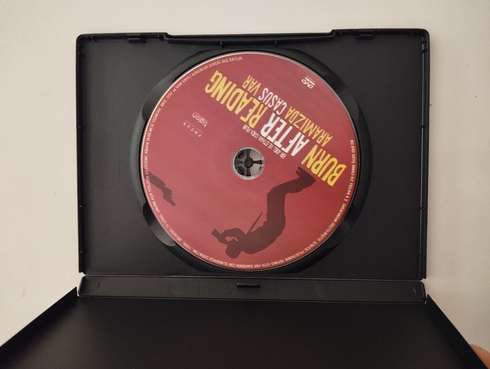 Burn After Reading - Aramızda Casus Var DVD - Görsel 2