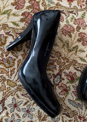 Klasik Siyah Rugan Stiletto Topuklu Kadın Ayakkabı - Görsel 2