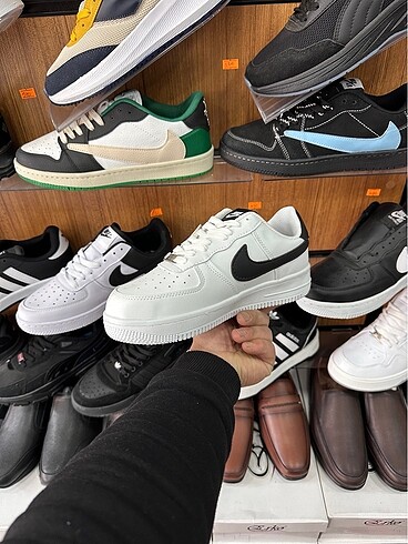 37 Beden beyaz Renk Nike Air Force