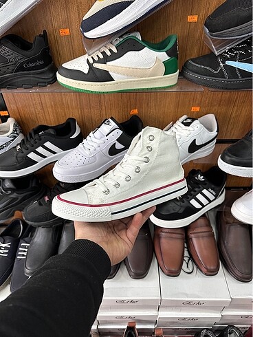 39 Beden beyaz Renk Converse All Star