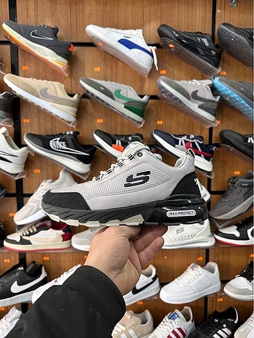 Skechers Outdoor