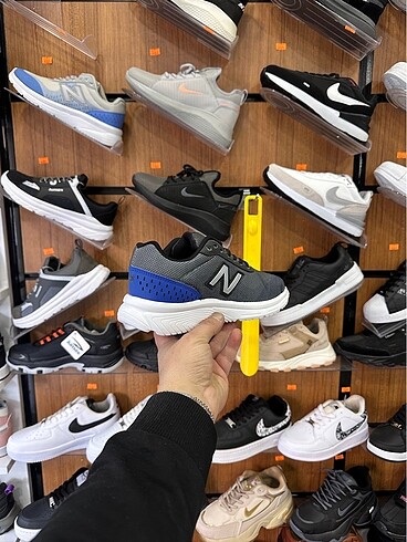 40 Beden New Balance 411
