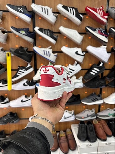 37 Beden Adidas Forum Low