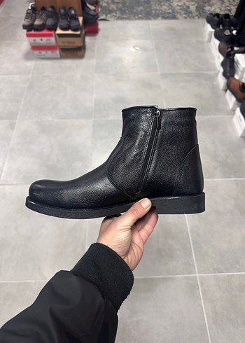 Erkek Siyah Deri Bot 43 Numara  Sıfır Kutulu - Görsel 4