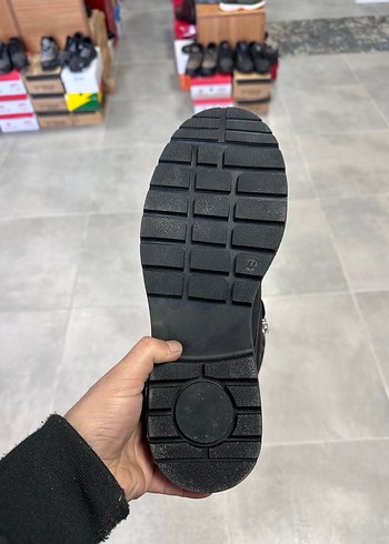 Erkek Siyah Deri Bot 44 Numara  Sıfır Kutulu - Görsel 6