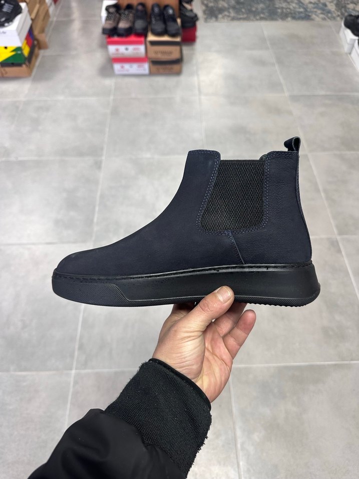 Erkek Lacivert Süet Deri Bot 41
44 Numara  Sıfır Kutulu - Görsel 5