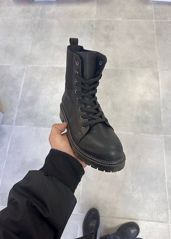 Kadın Siyah Cilt Bot  Bağcıklı | Kauçuk Kaymaz Taban | Mağaza - Görsel 3