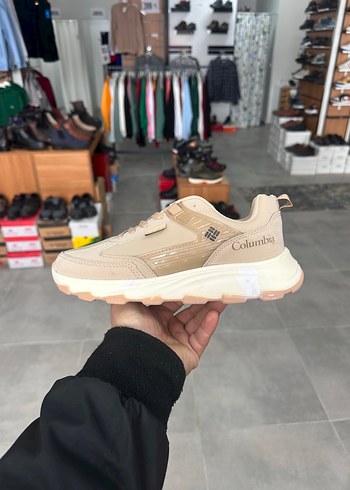 Bej Columbia Outdoor Su Geçirmez Ayakkabı 40 Numara - Görsel 2