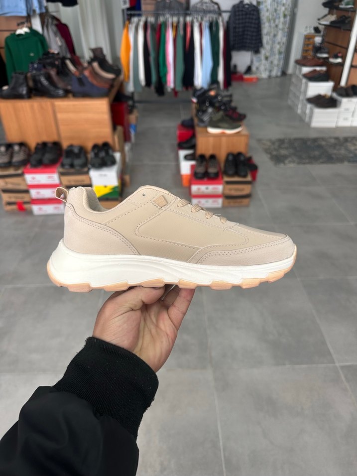 Bej Columbia Outdoor Su Geçirmez Ayakkabı 40 Numara - Görsel 4