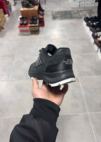 Siyah Su Geçirmez Kaymaz Taban Outdoor Ayakkabı 41-43 Numara - Görsel 5