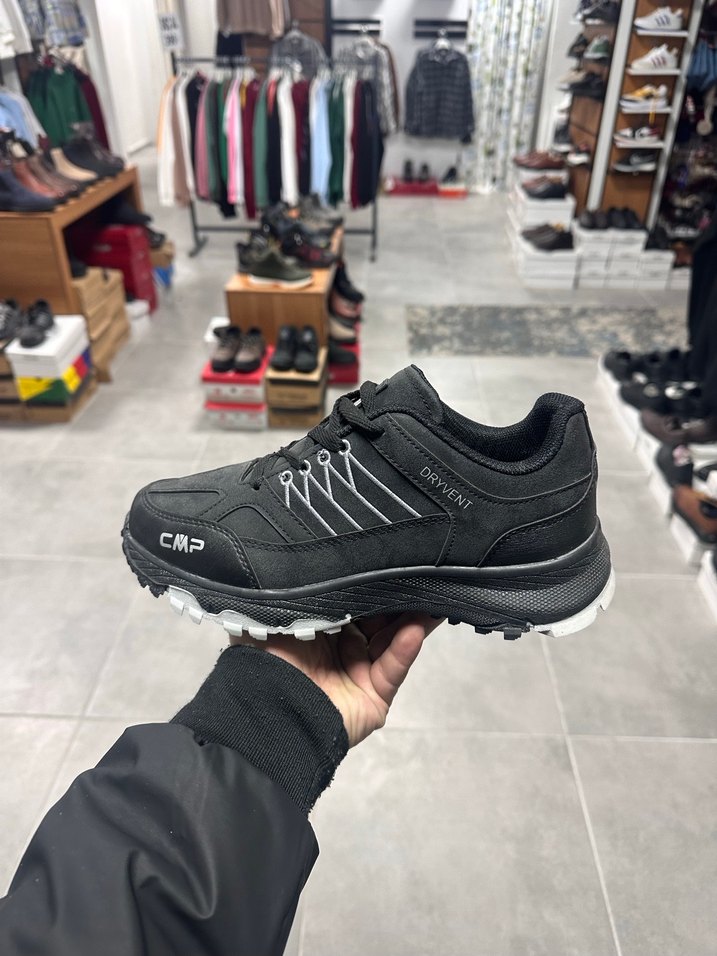 Siyah Su Geçirmez Kaymaz Taban Outdoor Ayakkabı 41-43 Numara - Görsel 2