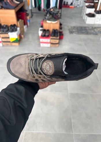 Kışlık Su Geçirmez Kaymaz Taban Outdoor Ayakkabı - Görsel 3