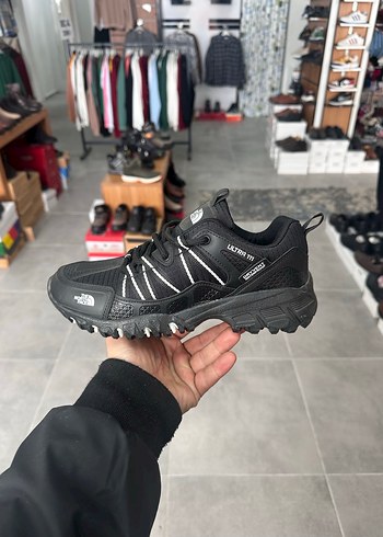 Outdoor Ayakkabı 40-41 Numara - Görsel 2