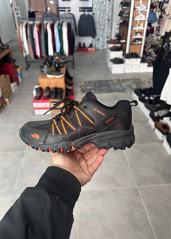 Erkek Turuncu North Face Outdoor Spor Ayakkabı - Görsel 2