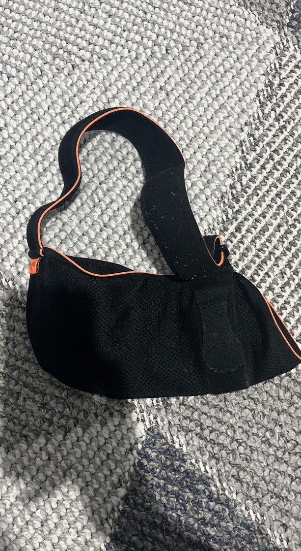 Siyah kol destek aparatı - Görsel 2