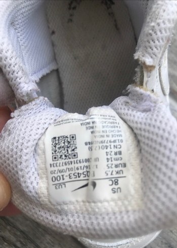 24 Beden Beyaz Çocuk Spor Ayakkabı Velcro