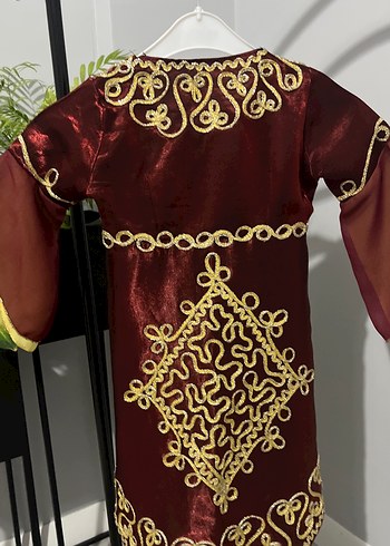 Bordo Zincir Detaylı Uzun Kollu Nakışlı kaftan - Görsel 9