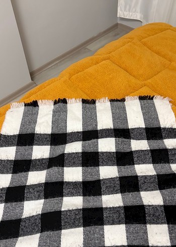 Kadın Siyah Beyaz Kareli Örgü Şal - Görsel 5