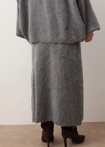 Yırtmaçlı triko etek - Görsel 3