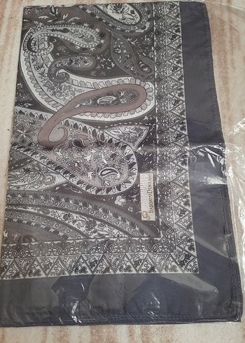 Beden çeşitli Renk desenli sallarimiz yeni etiketli ürün