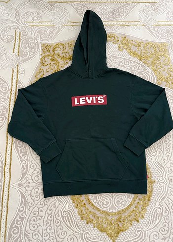 Levis m