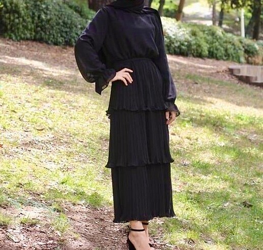 Siyah elbise