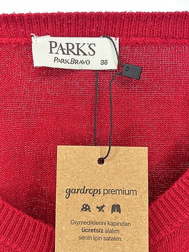 36 Beden kırmızı Renk Park Bravo Hırka %70 İndirimli.