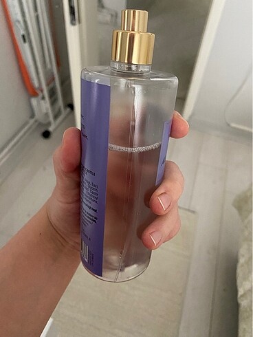Beden Victoria?s Secret Midnight Bloom Vücut Spreyi